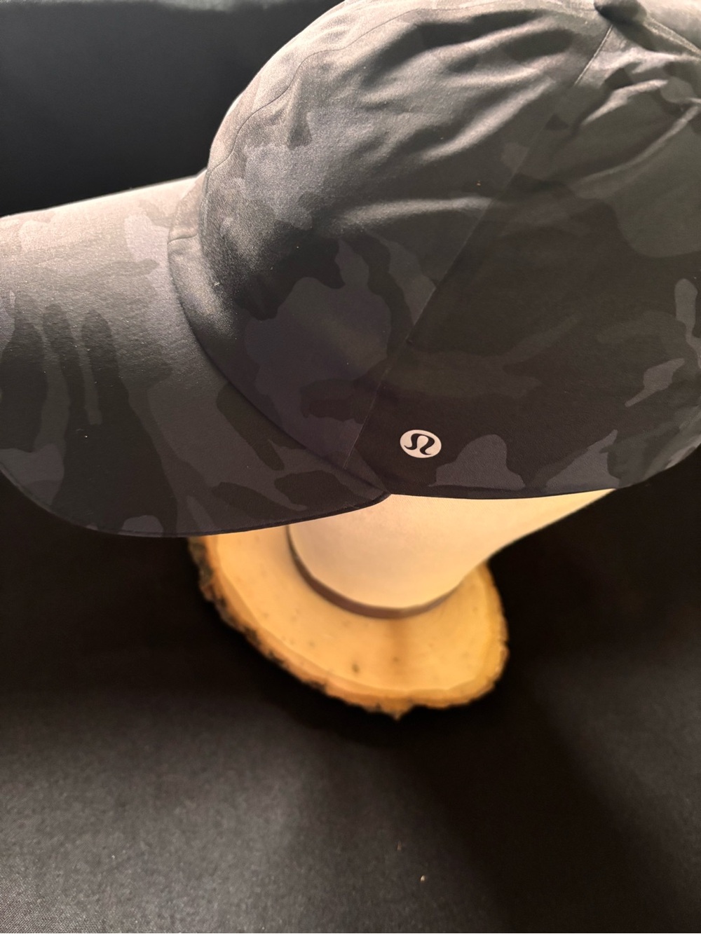 Lululemon Black Camo Athletic Baseball Cap - Picture 5 of 7